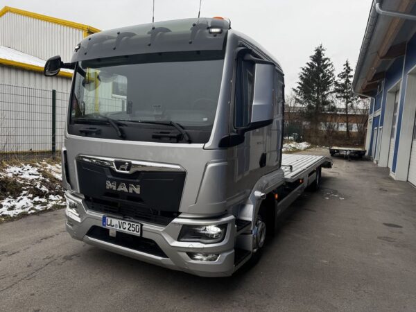 MAN TGL 12.250 4x2 BL Autotransporter FVG – Bild 4