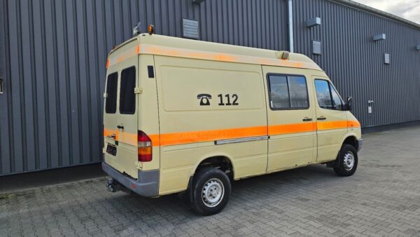 Mercedes-Benz Sprinter 312 D 4x4 Allrad – Bild 10