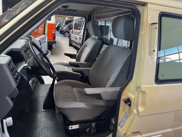 Volkswagen T4 Kombi lang 2.5 TDI Syncro 1. Hand! – Bild 10