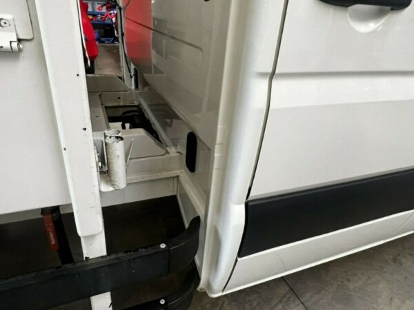 Mercedes-Benz Sprinter 516 CDI ZÖLLER-HAGEMANN Müllwagen – Bild 17