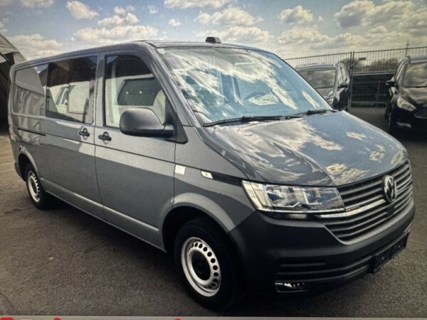 Volkswagen T6.1 lang 6-Sitzer 2.0 TDI 4Motion puregrey – Bild 3