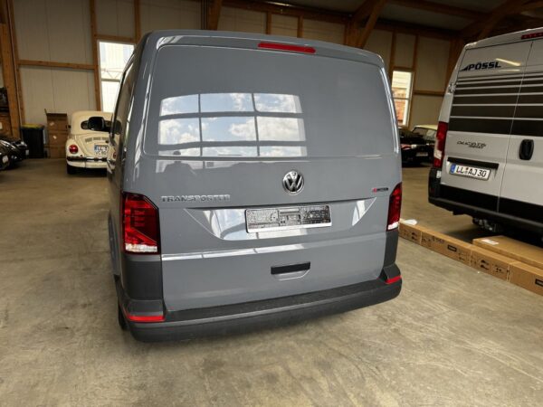Volkswagen T6.1 lang 5-Sitzer 2.0 TDI 4Motion – Bild 9