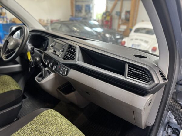 Volkswagen T6.1 lang 5-Sitzer 2.0 TDI 4Motion puregrey – Bild 21