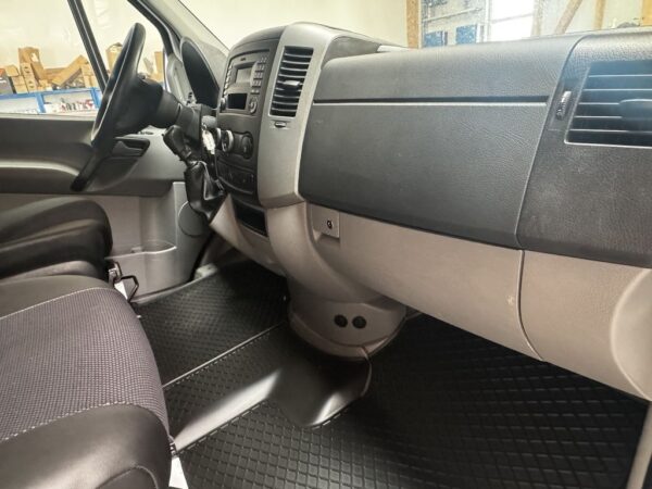 Mercedes-Benz Sprinter 319 CDI 4x4 3.0 V6 Untersetzung 1a! – Bild 26