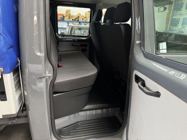 Volkswagen T6 Doka 2.0 TDI 4Motion Plane puregrey – Bild 17